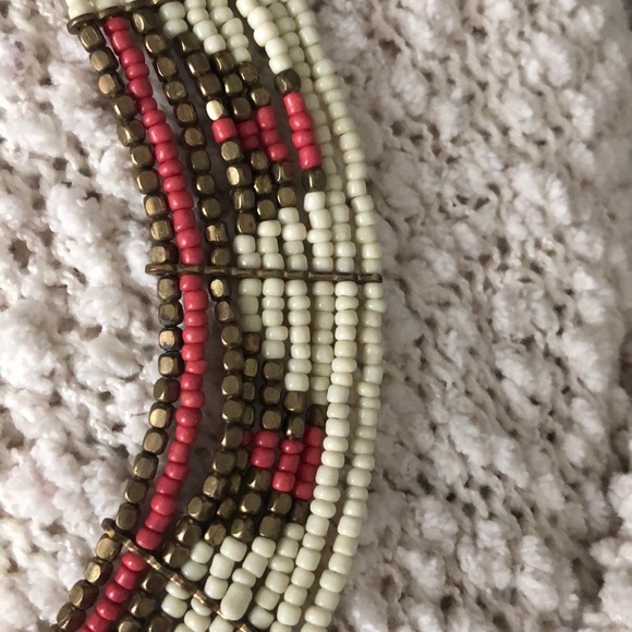 Beaded Cream and Coral Necklace - Picture 4 of 9